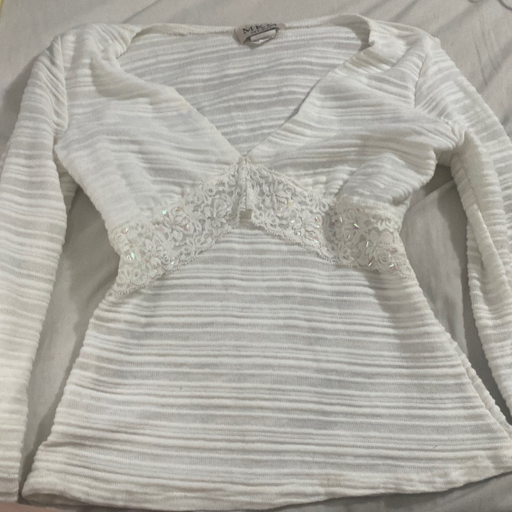 White long sleeved top lightly used